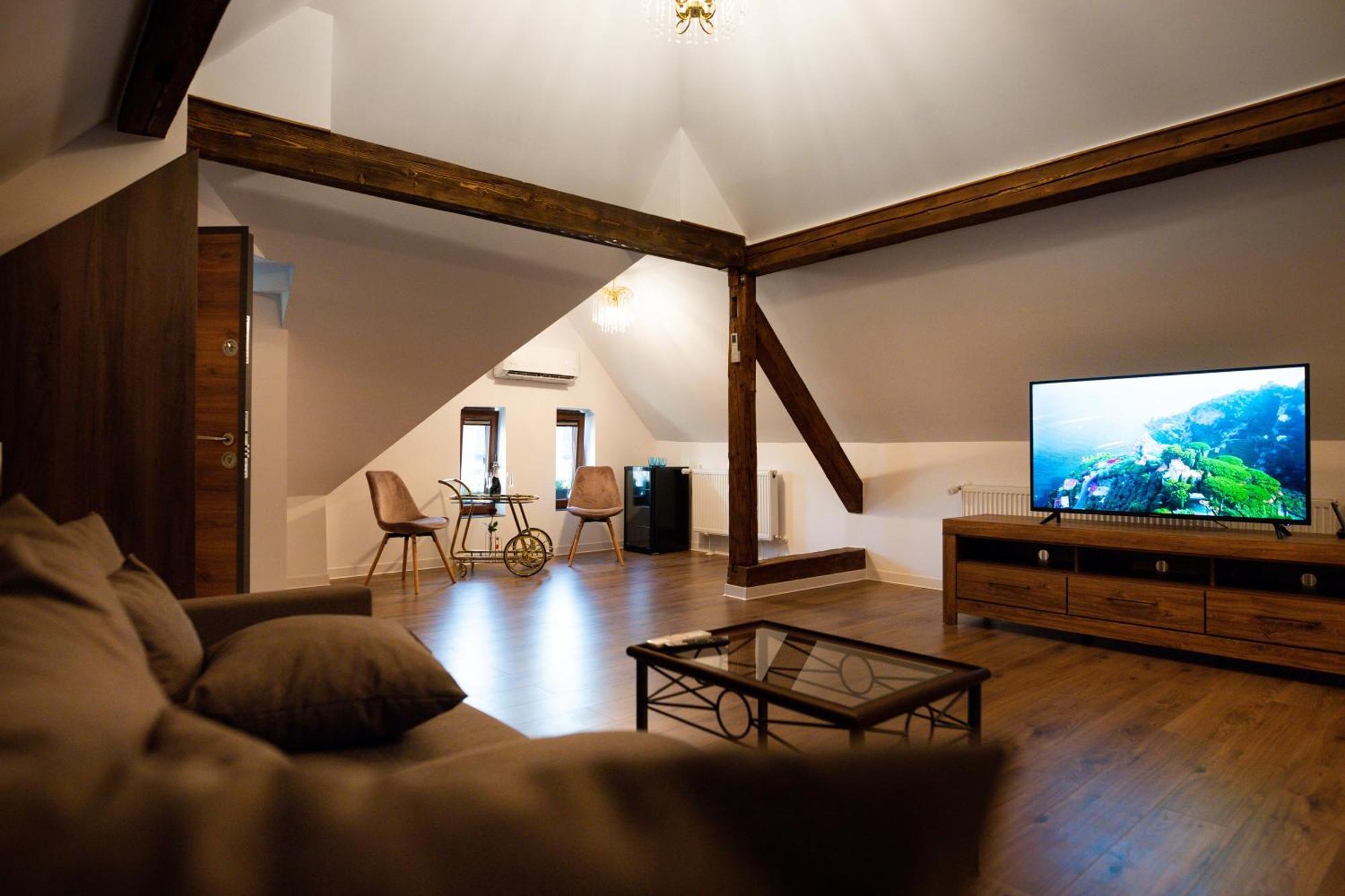 Turmhaus Hermannstadt ภายนอก รูปภาพ